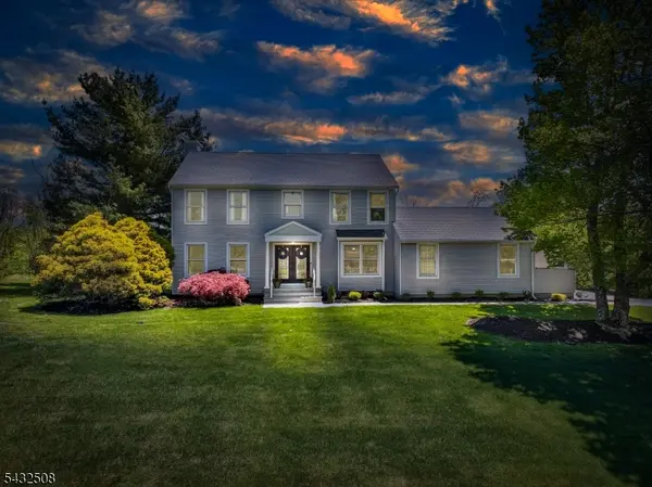 22 Lauren Ln, Vernon Twp., NJ 07461