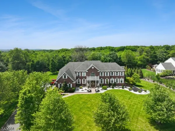 23 Balmoral Dr, Alexandria Twp., NJ 08867
