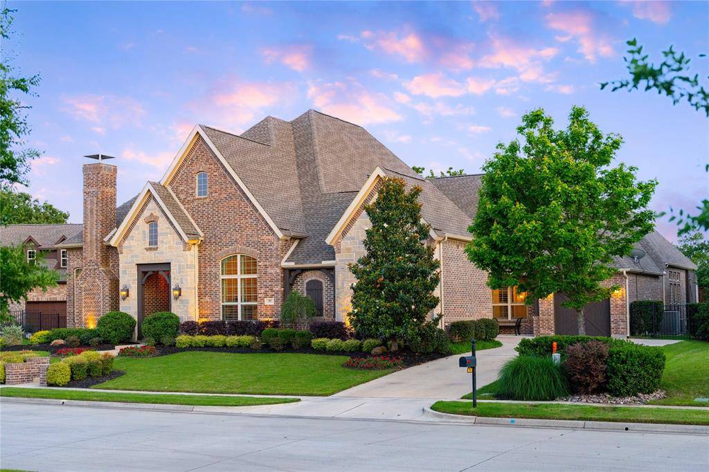 705 Strauss, Colleyville, TX 76034
