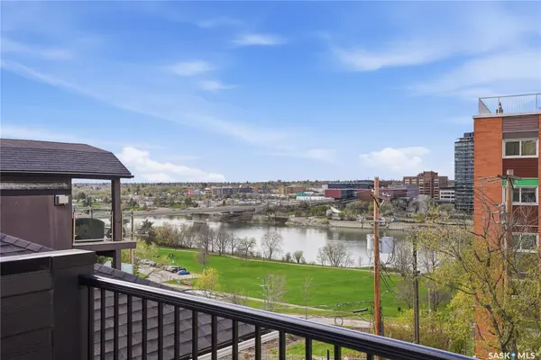 317 11th STREET, Saskatoon, SK S7N 0E5
