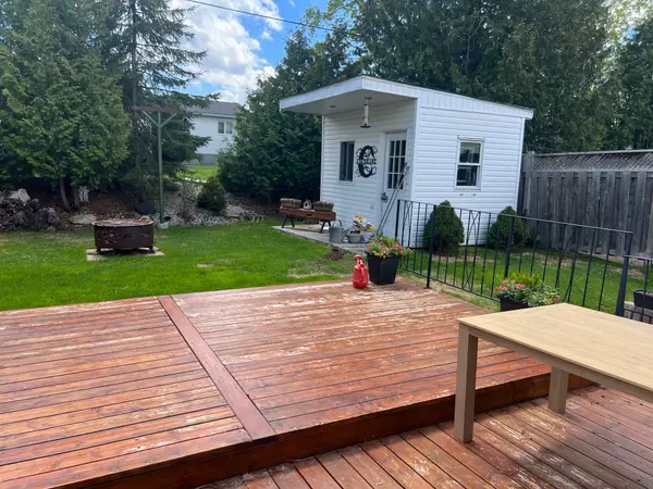 562 Bolger AVE, Temiskaming Shores, ON P0J 1P0