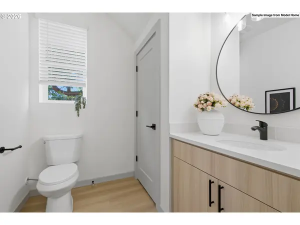 7067 SE 60th AVE, Portland, OR 97206