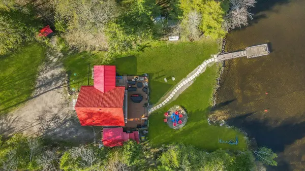 1096 Gravel Pit RD, Minden Hills, ON K0M 2K0
