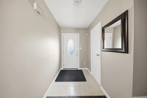 860 Rymal RD E #48, Hamilton, ON L8W 2X6