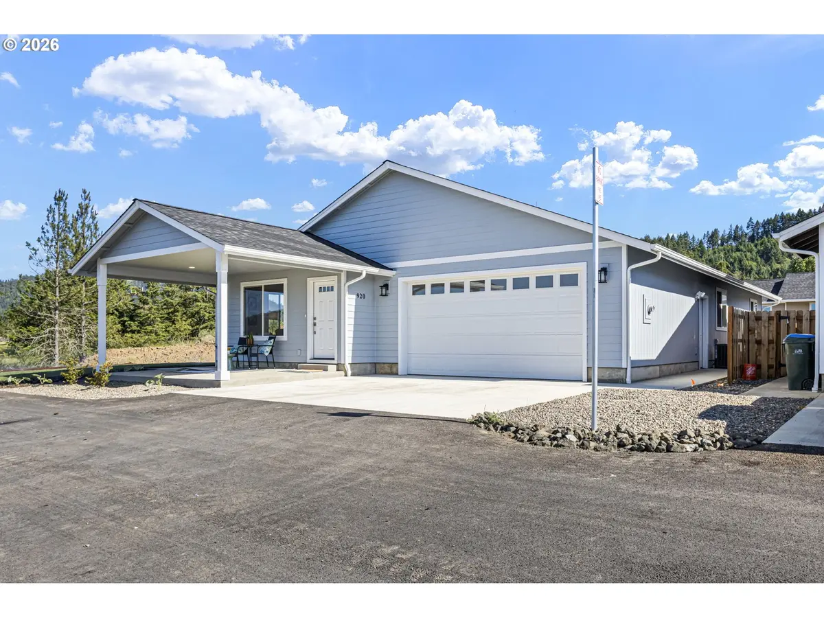 920 FIR GROVE LN, Sutherlin, OR 97479
