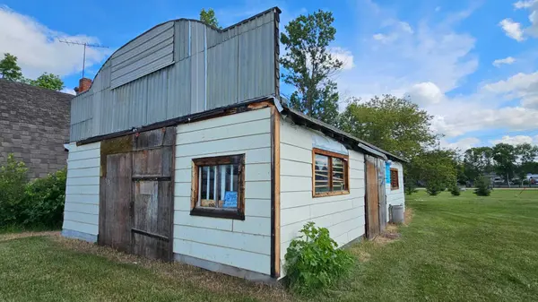 109 1 ST E, Alliance, AB T0B0A0