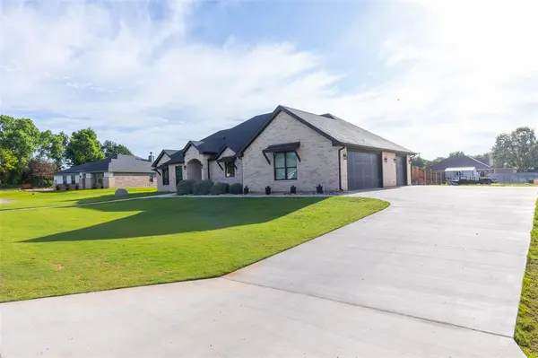 350 Lakeview, Baird, TX 79504