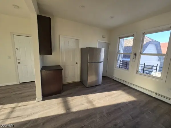 3 May St, Irvington Twp., NJ 07111