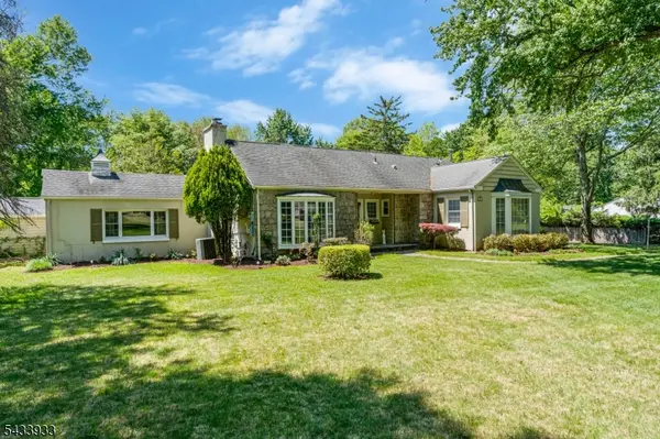 487 Knollwood Dr, Bridgewater Twp., NJ 08807