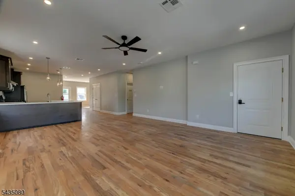 145 Harrison St, Bloomfield Twp., NJ 07003