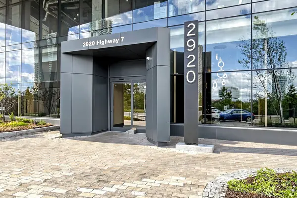 2920 Highway 7 RD E #3206, Vaughan, ON L4K 0P4