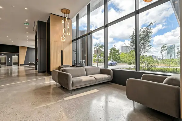 2920 Highway 7 RD E #3206, Vaughan, ON L4K 0P4
