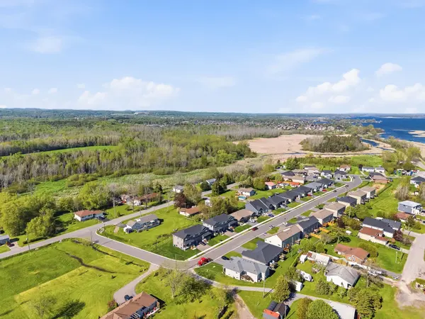 35 Rabbit Road RD, Brighton, ON K0K 1H0