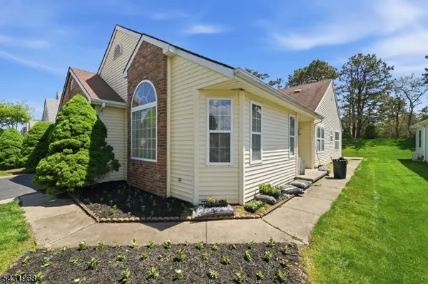 74 Canterbury Lane, Berkeley Twp., NJ 08757