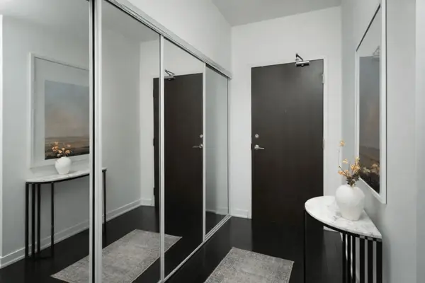 38 Dan Leckie WAY #728, Toronto C01, ON M5V 2V6