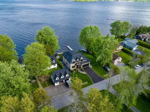137 Stinsons Bay RD, Kawartha Lakes, ON K0M 1N0