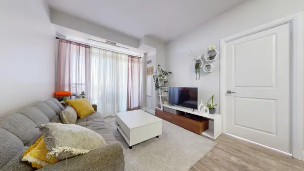 75 North Park RD #1202, Vaughan, ON L4J 0H8