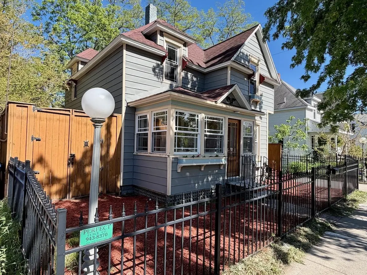 803 Cass ST, Traverse City, MI 49684