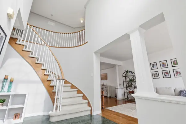 570 Blackwood BLVD, Oshawa, ON L1K 2N6
