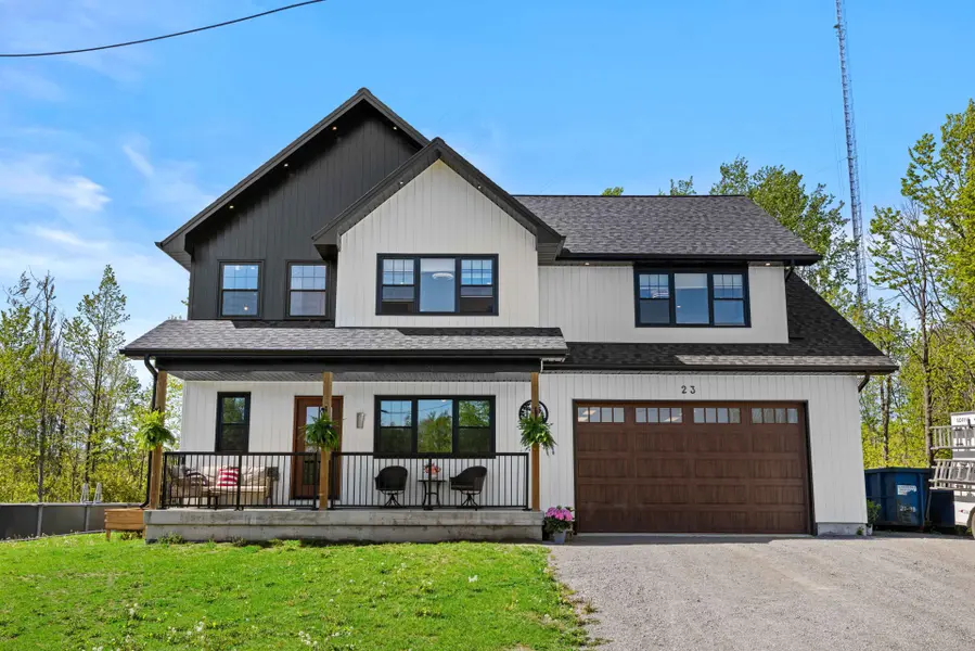 23 Jack Hills RD, Trent Lakes, ON K0L 2H0