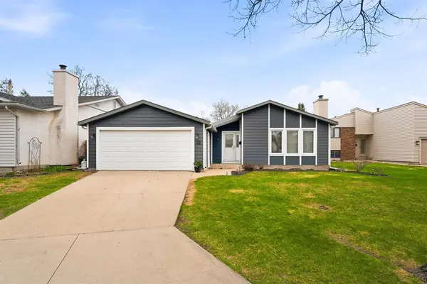 42 Ashford DR, Winnipeg, MB R2N 1K7