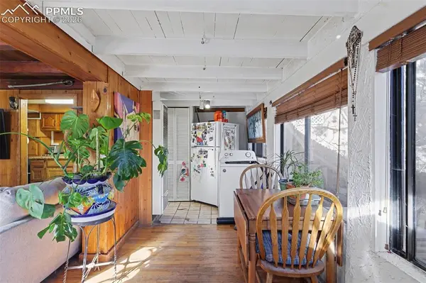 50 Minnehaha AVE, Manitou Springs, CO 80829