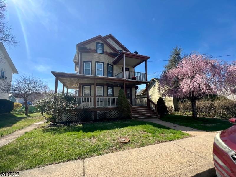 61 State St, Washington Boro, NJ 07882