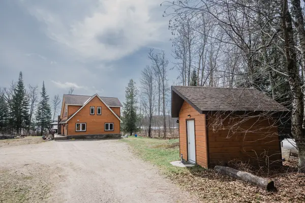 1367 Pickerel And Jack Lake RD, Burk's Falls, ON P0A 2C0