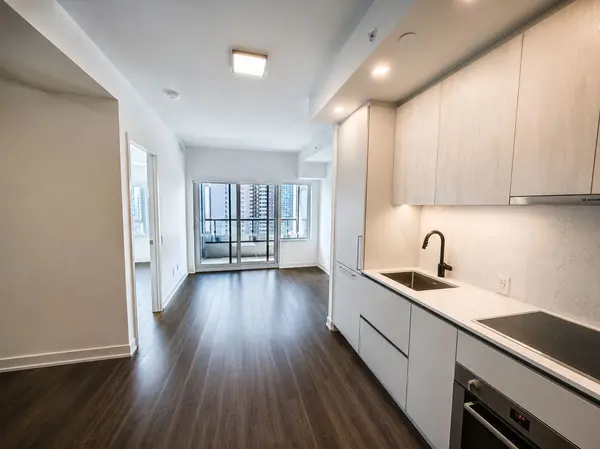 609 Sherbourne ST #1701, Toronto C08, ON M4X 0A4
