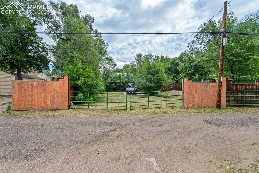 1611 W Kiowa ST, Colorado Springs, CO 80904