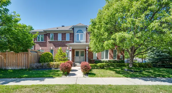 59 Banbrooke CRES, Newmarket, ON L3X 2W9