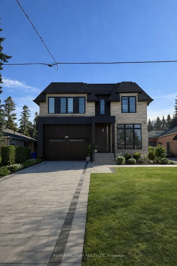 81 Child DR, Aurora, ON L4G 1Y8