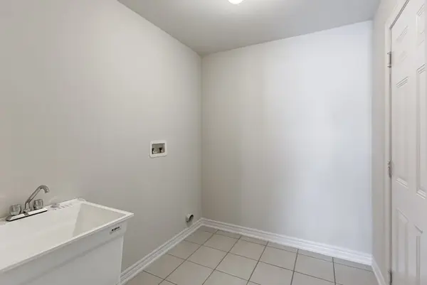 135 Vine Cliff BLVD, Markham, ON L6C 3J1