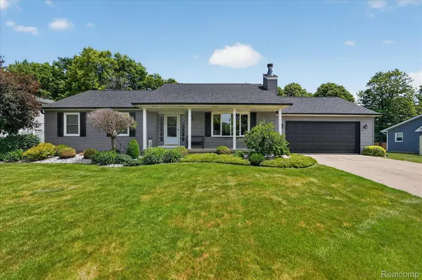 2236 Oak Shade DR, Davison Township, MI 48423