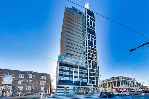 501 St Clair AVE W #1507, Toronto C02, ON M5P 0A2