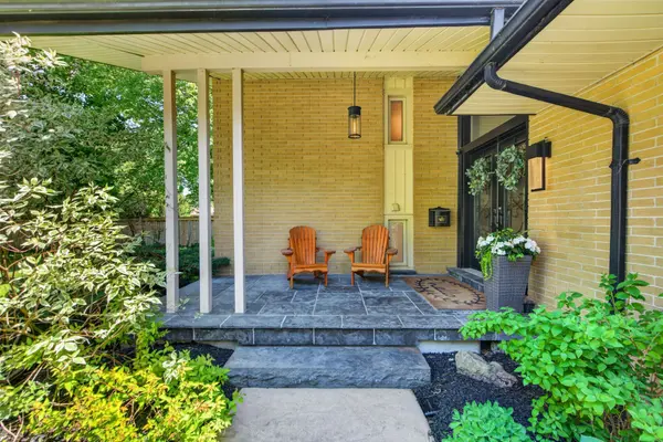 1505 Stoneybrook CRES, London North, ON N5X 1C6