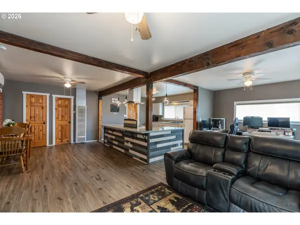 70373 NICOLAI RD, Rainier, OR 97048