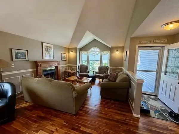 24 Clearwater CRES, Dryden, ON P8N 3H9