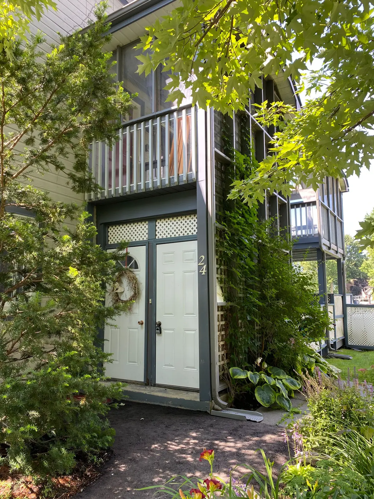 10 Laguna Pkwy #2-4, Ramara, ON L0K 1B0