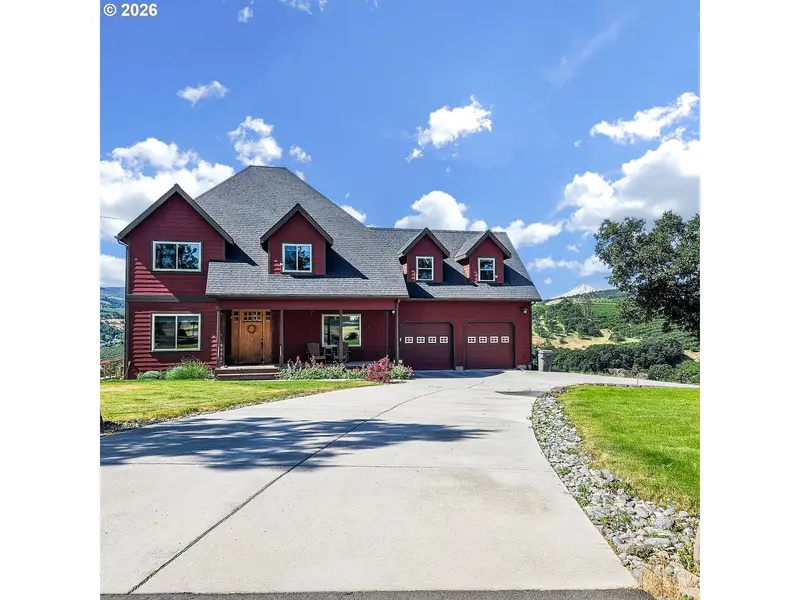 1306 HERMITS WAY, The Dalles, OR 97058