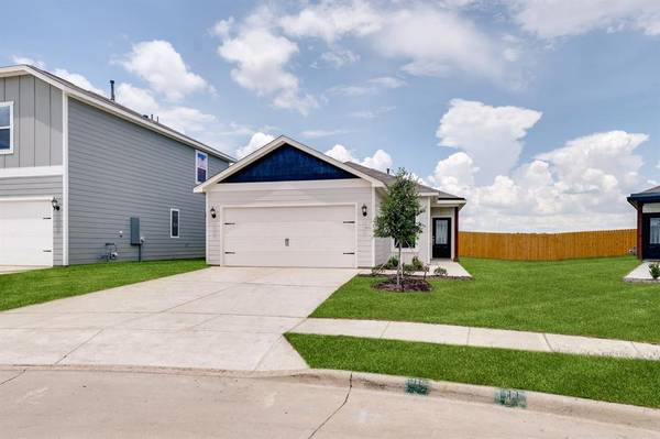 1420 Reiner Drive, Crandall, TX 75114