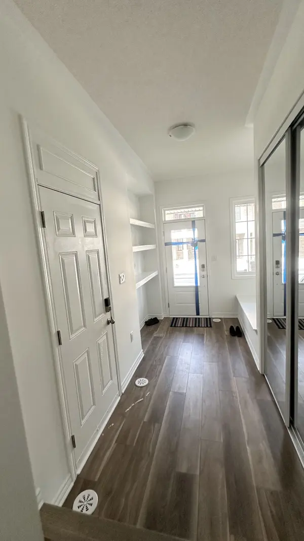 8 Walcott CRES, Brampton, ON L7A 4B3