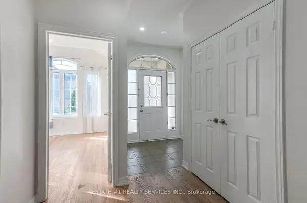 40 Balin CRES, Brampton, ON L6X 0V5