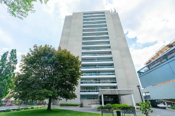 2263 Marine DR #503, Oakville, ON L6L 5K1