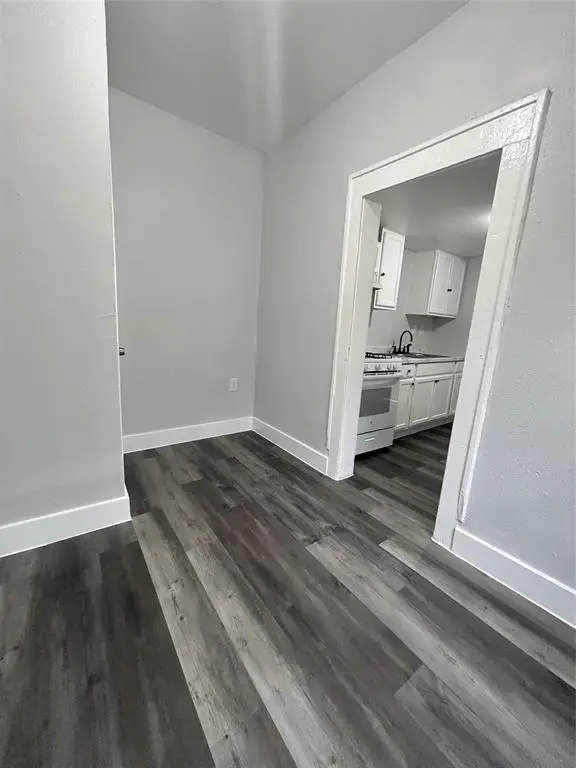 3501 Latimer Street, Dallas, TX 75215