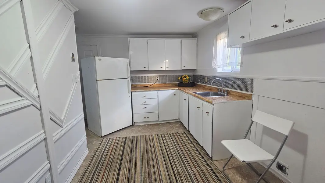 241 John ST, Orillia, ON L3V 3H8