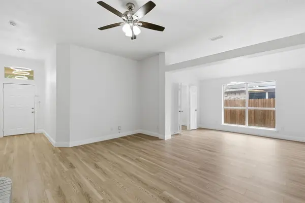 8117 Broken Arrow Road, Fort Worth, TX 76137