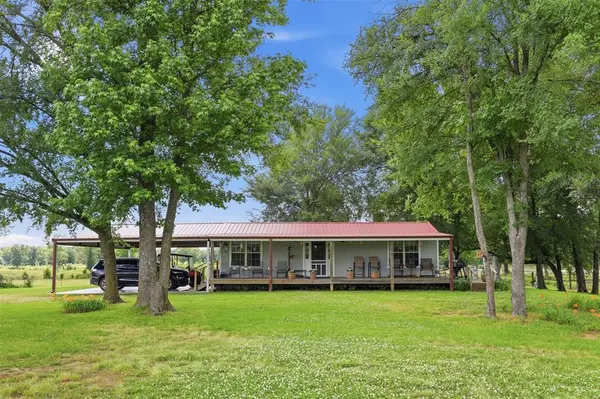 254 County Road 4129, New Boston, TX 75570