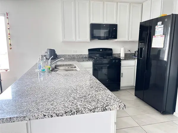 900 Mountain Laurel Drive, Princeton, TX 75407