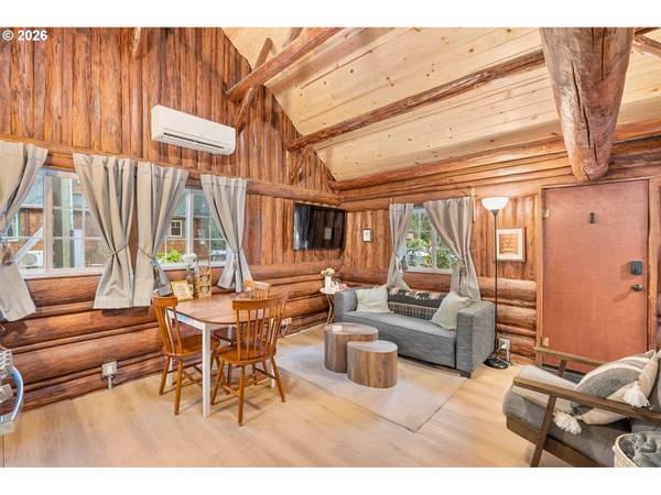 56483 MCKENZIE HWY #14, Mc Kenzie Bridge, OR 97413
